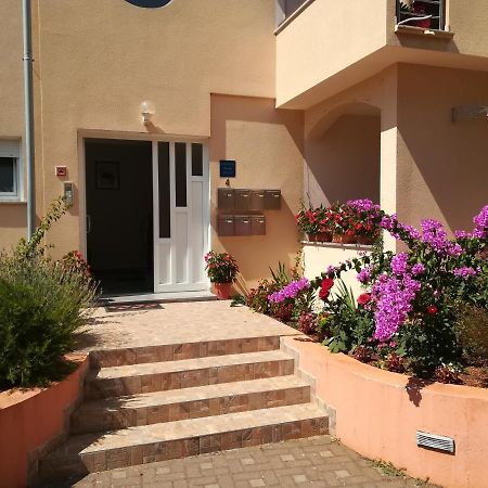 Apartman Mario Cres Bagian luar foto