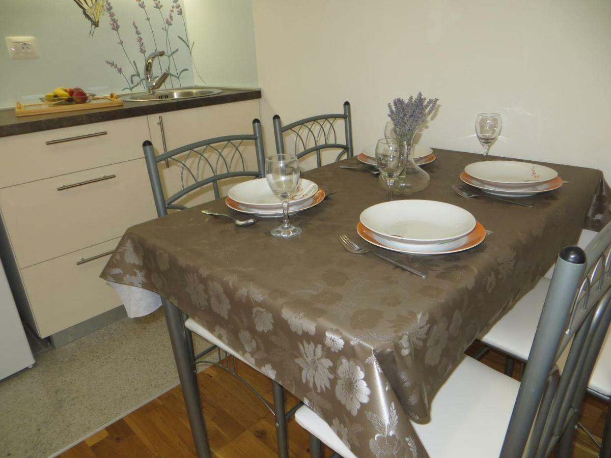 Apartman Mario Cres Bagian luar foto